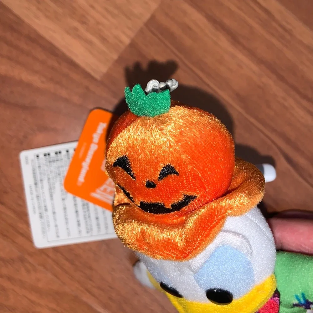 NWT Tokyo Disneyland Daisy Duck Halloween 🎃 2014 Plush